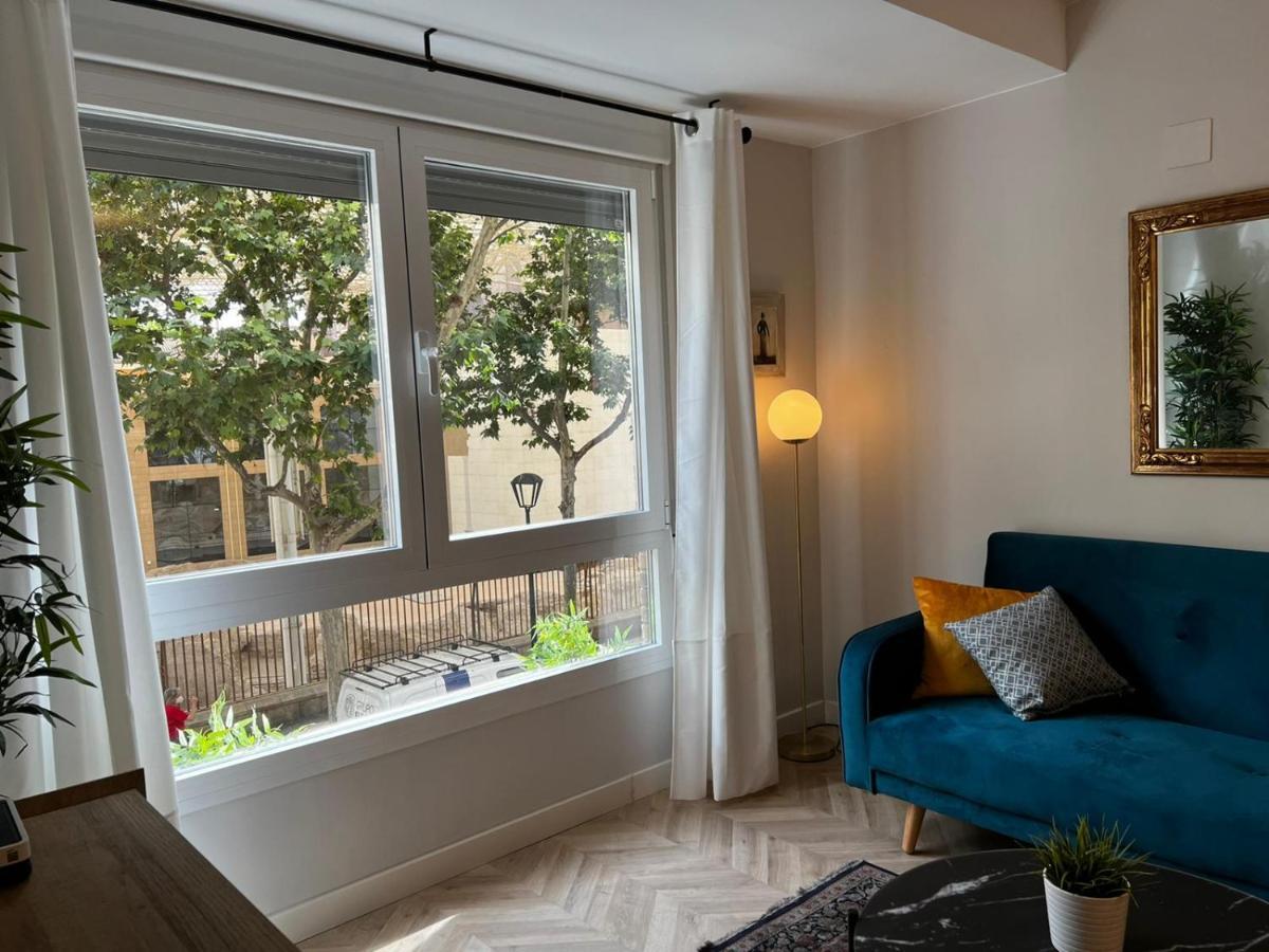 Vtz El Balcon De Veronica Ii - Teatro Appartement Saragosse